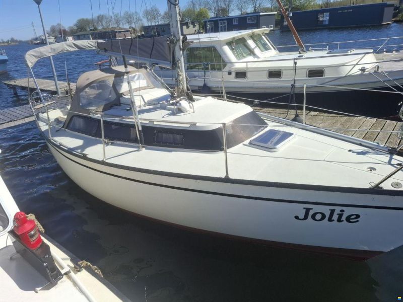 Dufour 2800
