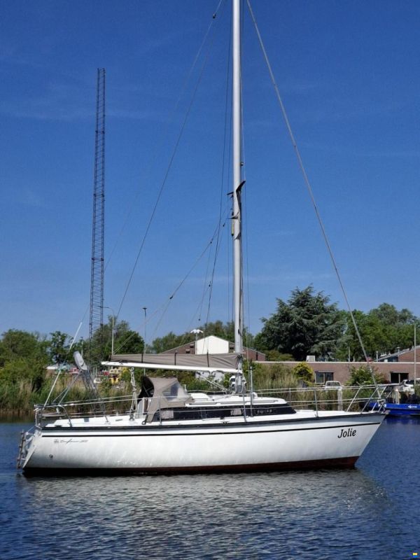 Dufour 2800