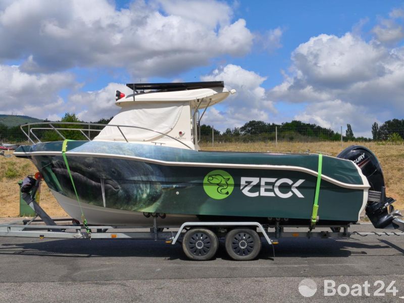 Quicksilver Pilothouse 640