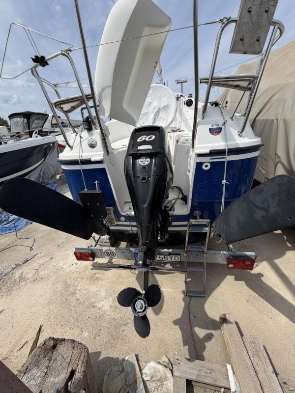 MacGregor 26M