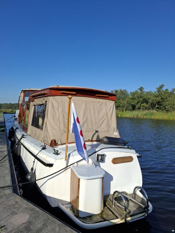 Bakdekker Salonboot