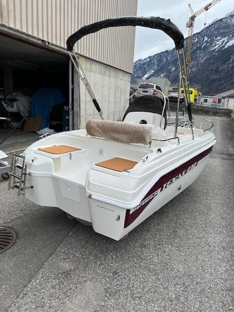 Nautical instruments