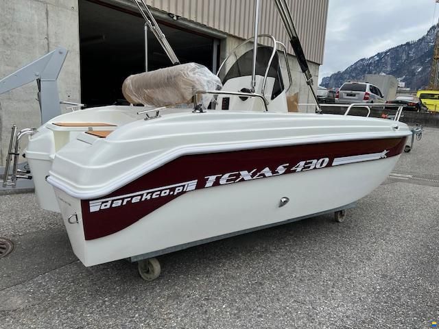 Nautical instruments