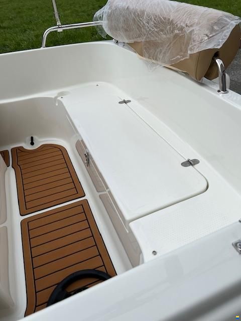 Nautical instruments