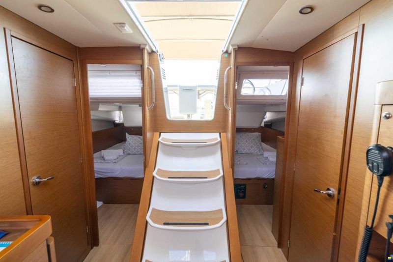 Jeanneau Sun Odyssey 380