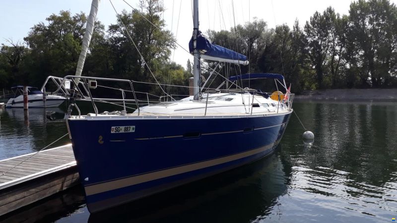 Bénéteau Oceanis 373