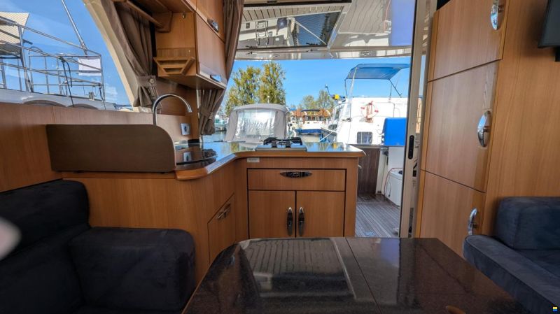 Greenline 33