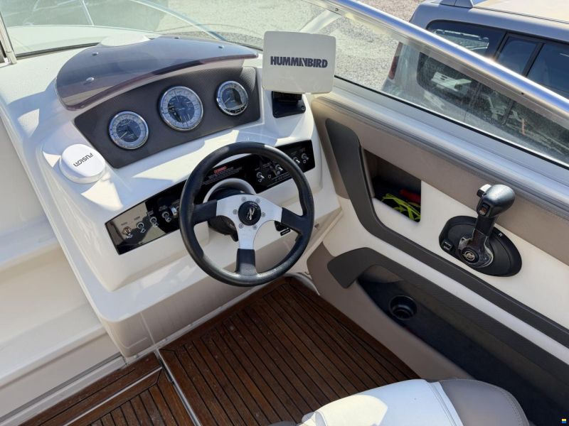 Sea Ray 210 Overnighter