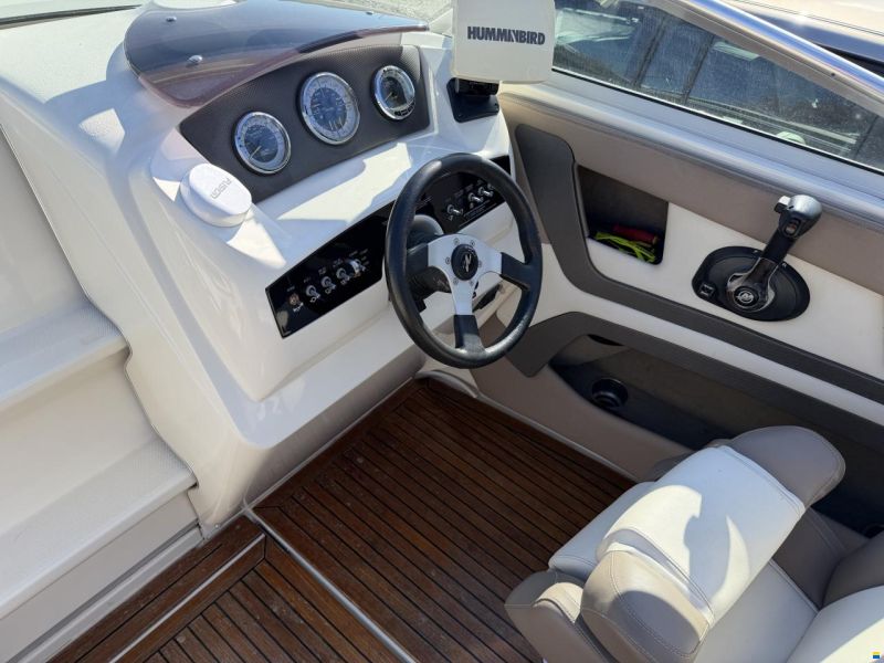 Sea Ray 210 Overnighter