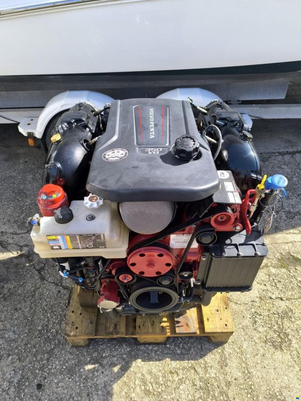 Volvo Penta V8 350 CE N