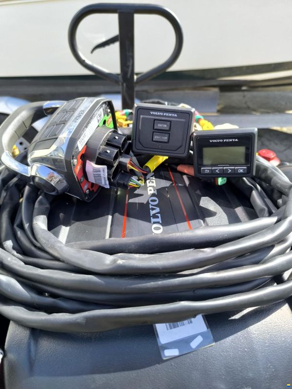 Volvo Penta V8 350 CE N