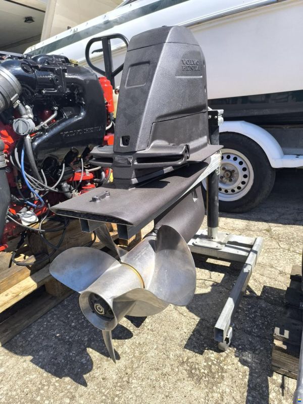 Volvo Penta V8 350 CE N