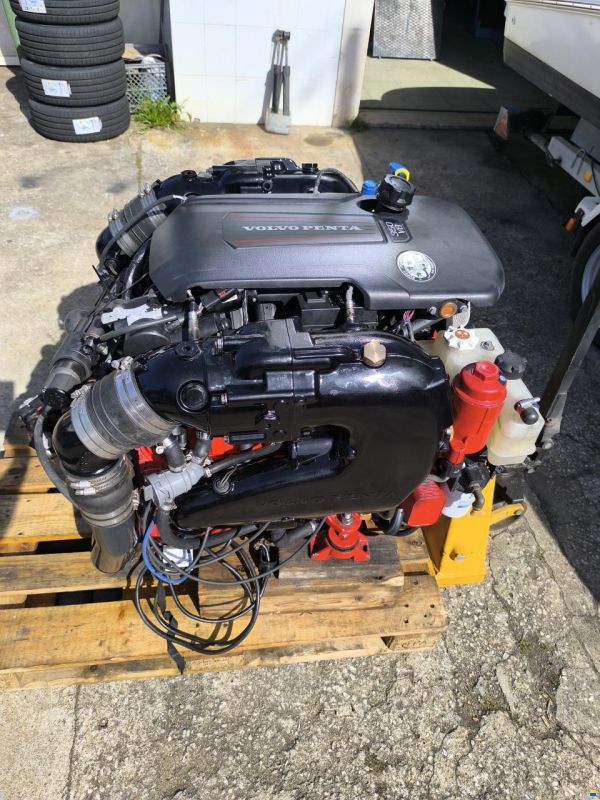 Volvo Penta V8 350 CE N