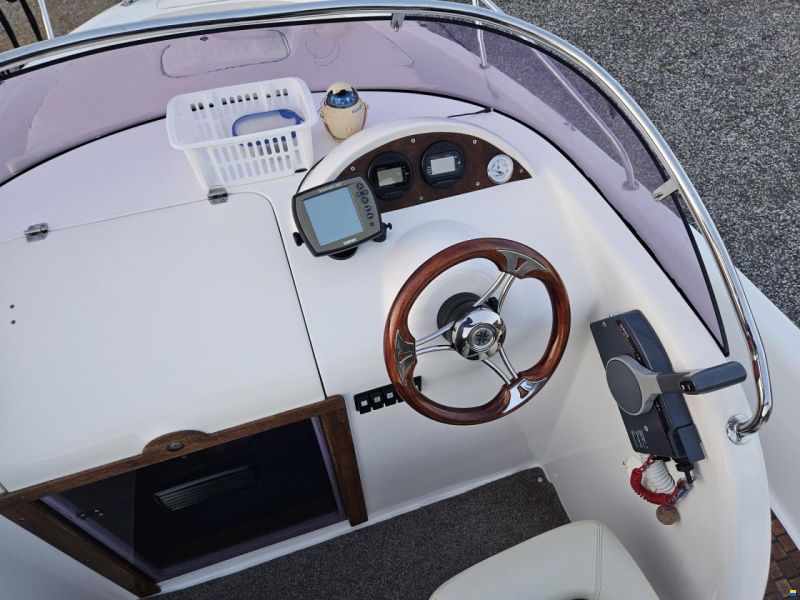 Mazury 560 WA, 2010