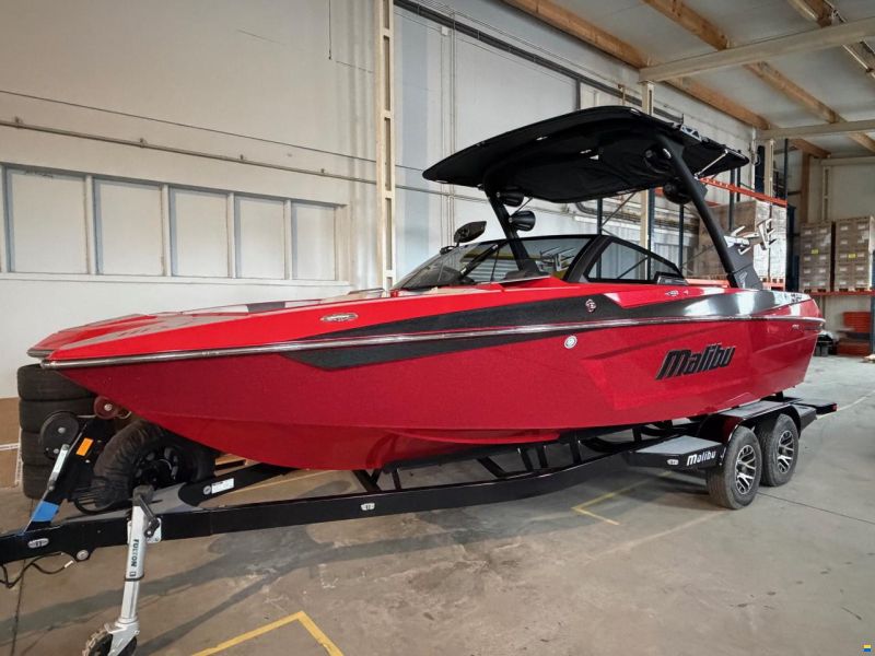 Malibu 23 MXZ