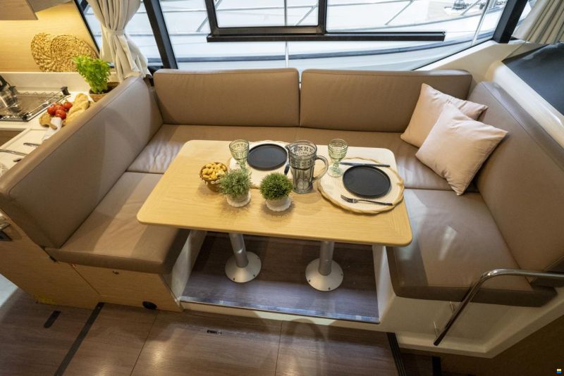 Beneteau Swift Trawler 41 Sedan