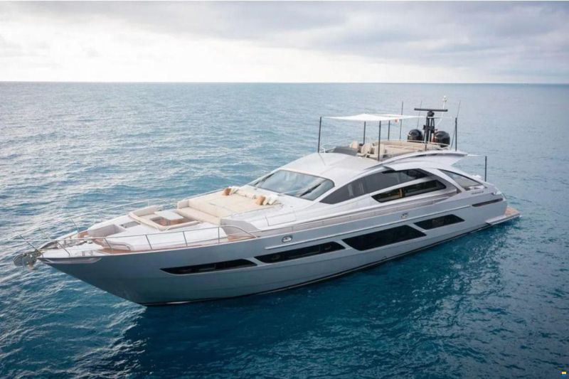 Pershing 9X