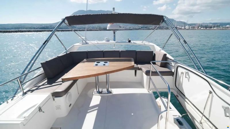 Prestige 560