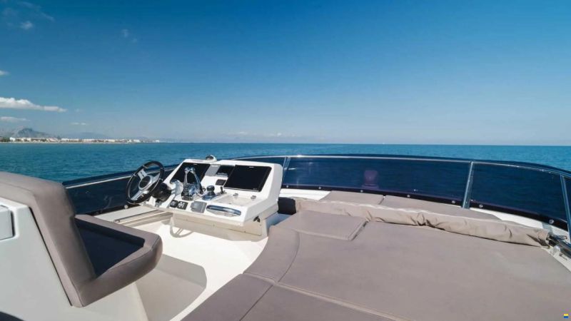 Prestige 560