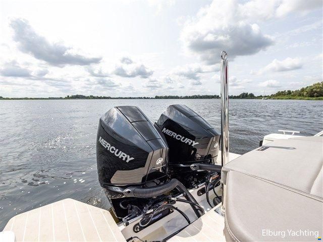Axopar 28 - Open