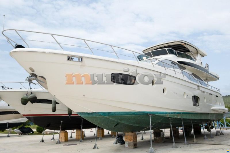 Azimut 75 Fly