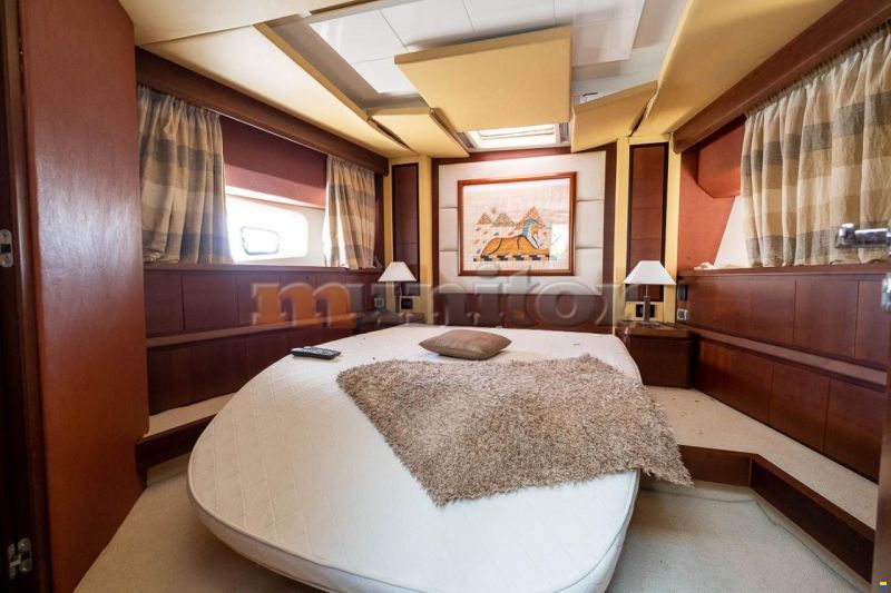 Azimut 75 Fly