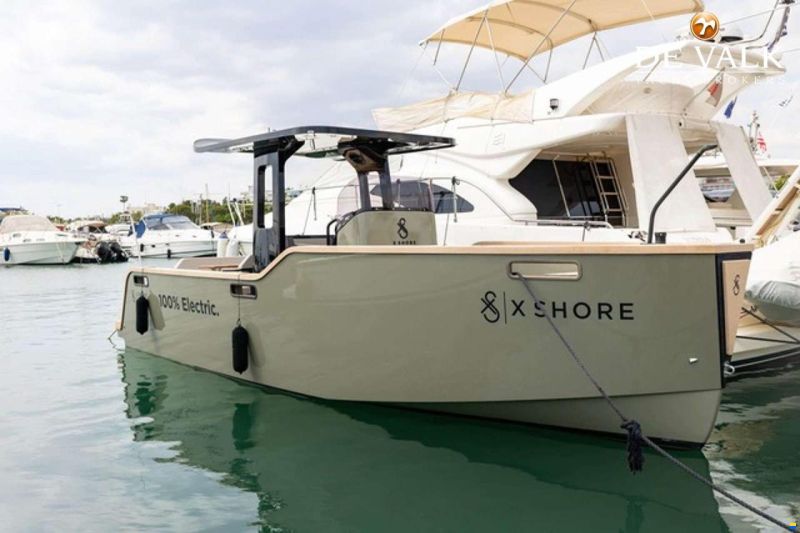 X Shore Eelex 8000