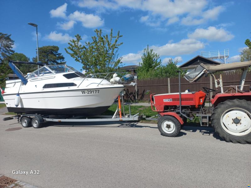 Fairline 21
