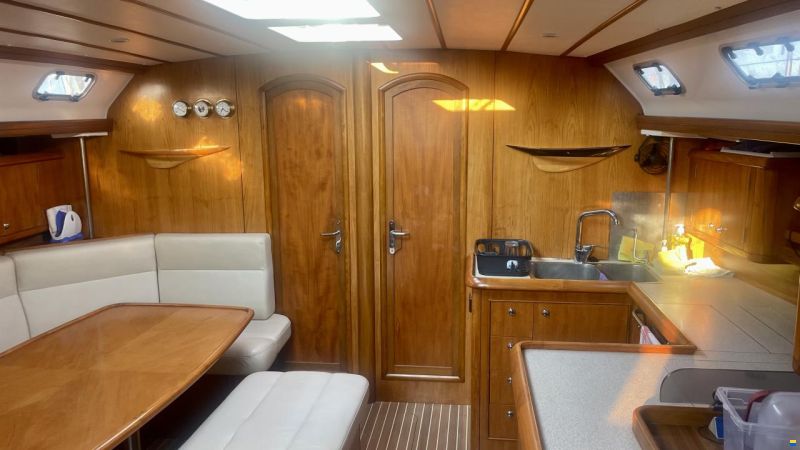 Alpha 51 Lux