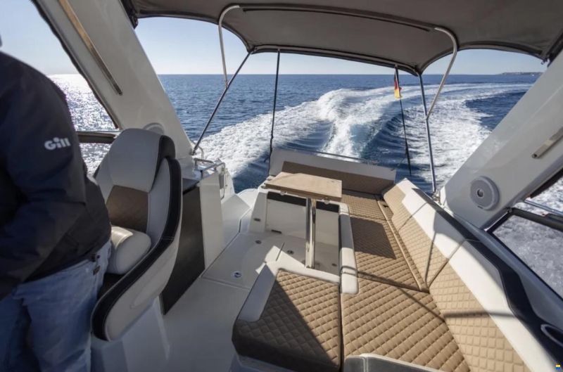 Jeanneau Leader 30