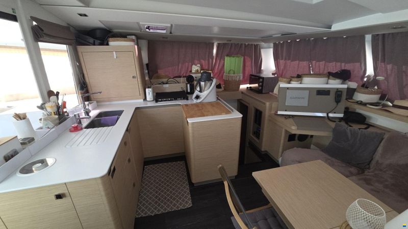 Fountaine Pajot Astrea 42