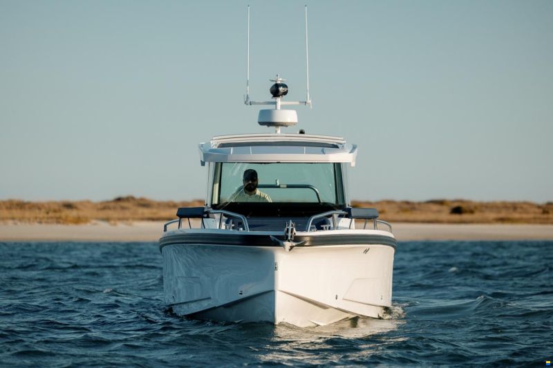 Axopar 29 Cross Cabin