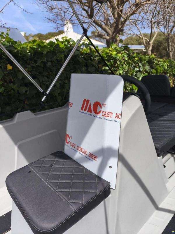Sea Storm 14 HDPE Advantage
