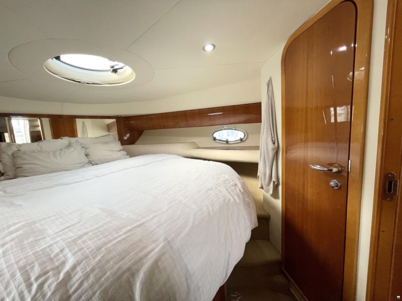 Princess V42
