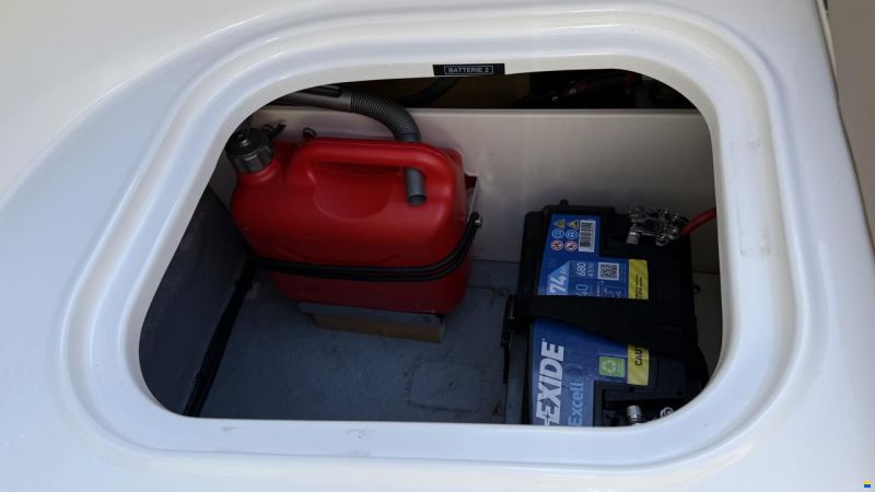 Quicksilver 525 aXess