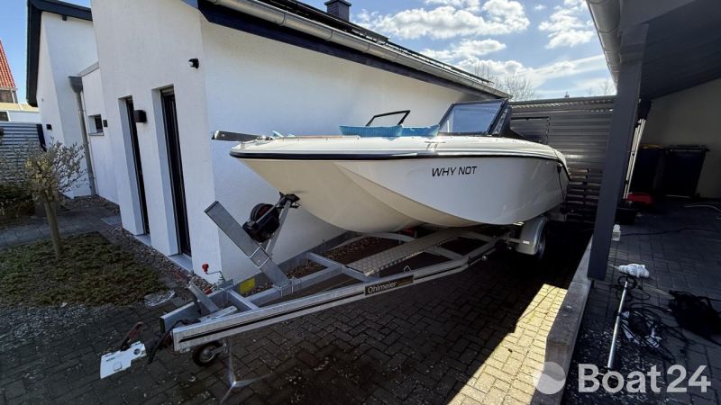 Quicksilver 525 aXess