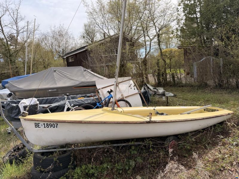 Roga 470 Designer André Cornu