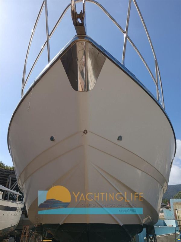 Azimut AZ 43