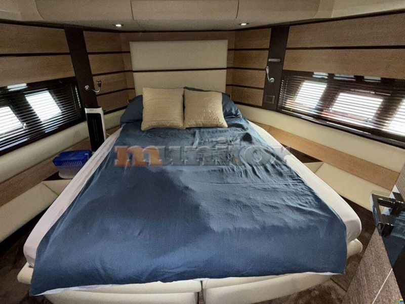 Azimut 58 Fly