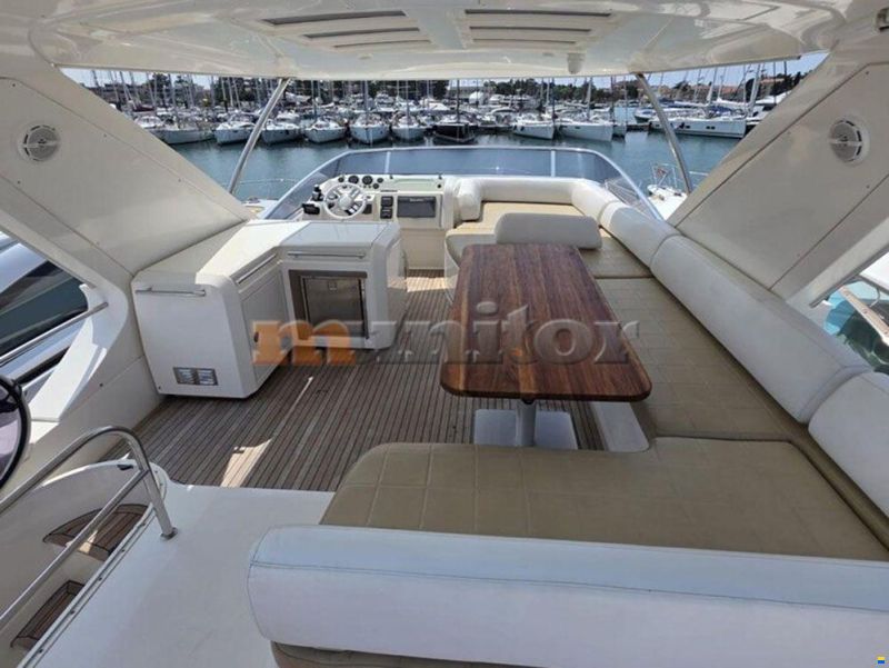 Azimut 58 Fly