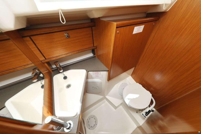 Bavaria 34 CRUISER