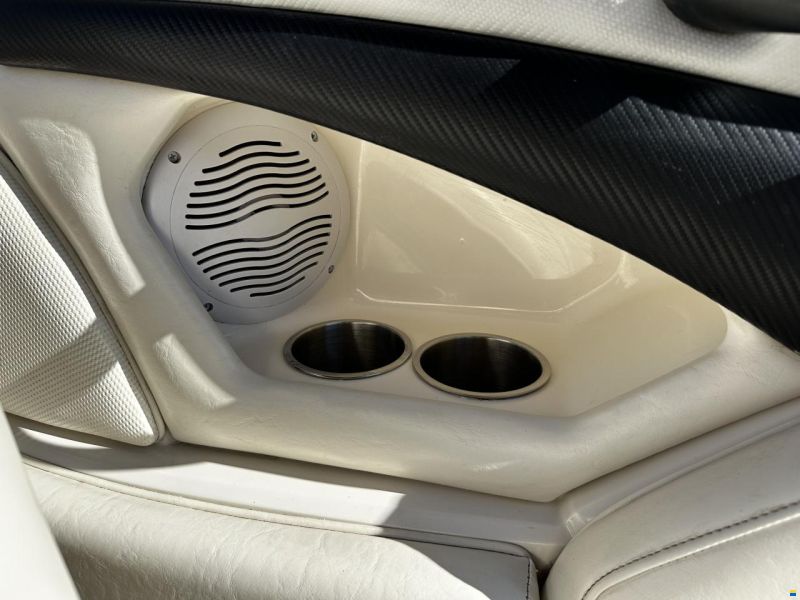 Monterey 214 FSC, MerCruiser 4.3 MPI