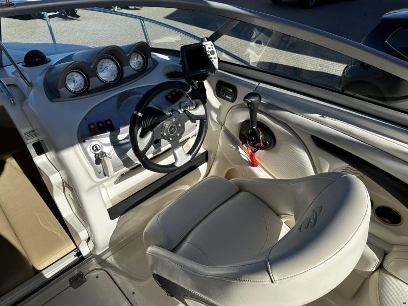 Monterey 214 FSC, MerCruiser 4.3 MPI