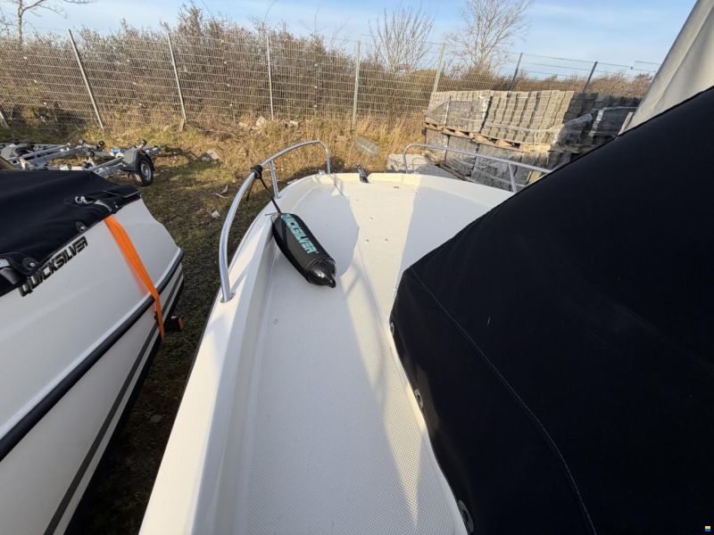 Quicksilver 605 Sundeck (2022) – Mercury 150 HK – Ku