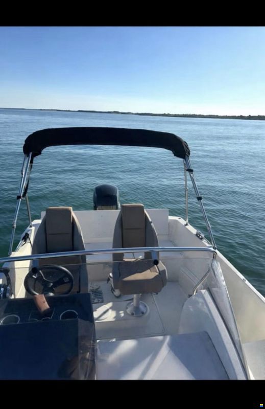Quicksilver 605 Sundeck (2022) – Mercury 150 HK – Ku