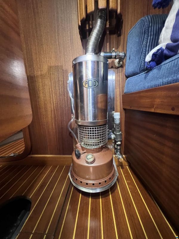 Sweden Yachts 340