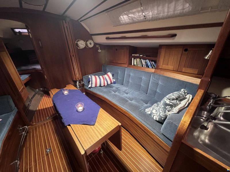 Sweden Yachts 340