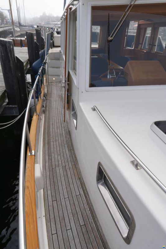 Grand Banks 46 Motor Yacht