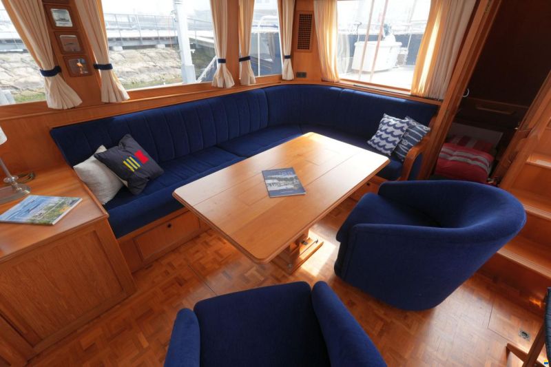 Grand Banks 46 Motor Yacht