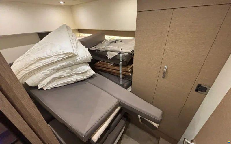 Jeanneau Prestige 560